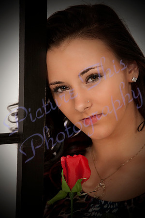 Lindsay Capizzi 02 2013